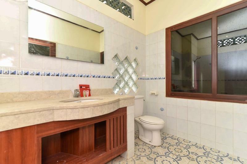 Reddoorz Plus Near Seminyak Square Denpasar  Exterior photo