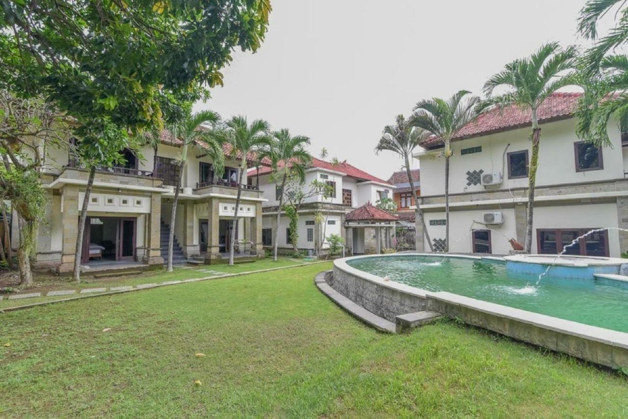 Reddoorz Plus Near Seminyak Square Denpasar  Exterior photo